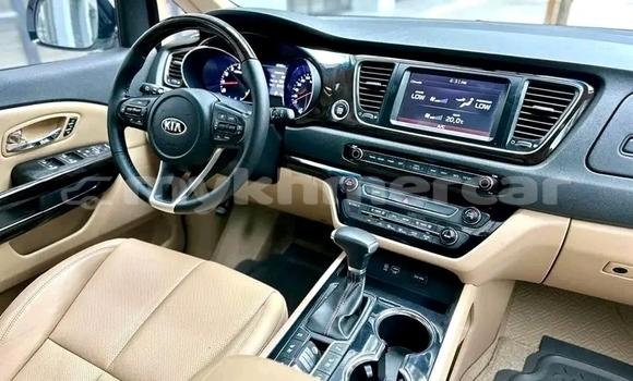 Acheter Occasion Voiture Kia Carnival Blanc à Kampot, Kampot Province Acheter Occasion Voiture Kia Carnival Blanc à Kampot, Kampot Province