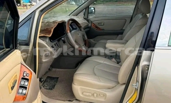 Acheter Occasion Voiture Lexus RX 330 Autre à Cheom Ksan, Preah Vihear Province Acheter Occasion Voiture Lexus RX 330 Autre à Cheom Ksan, Preah Vihear Province