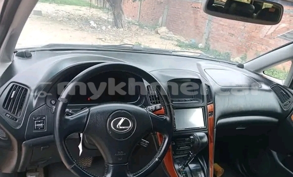 Acheter Occasion Voiture Kia Carnival Autre à Cheom Ksan, Preah Vihear Province Acheter Occasion Voiture Kia Carnival Autre à Cheom Ksan, Preah Vihear Province