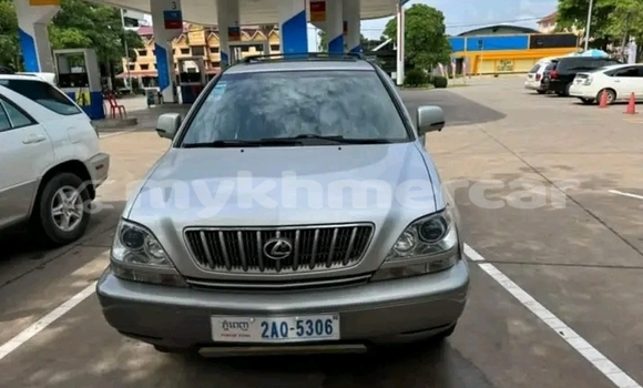 Acheter Occasion Voiture Kia Carnival Autre à Cheom Ksan, Preah Vihear Province Acheter Occasion Voiture Kia Carnival Autre à Cheom Ksan, Preah Vihear Province