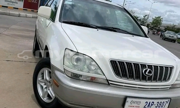 Acheter Occasion Voiture Lexus RX 330 Autre à Cheom Ksan, Preah Vihear Province Acheter Occasion Voiture Lexus RX 330 Autre à Cheom Ksan, Preah Vihear Province