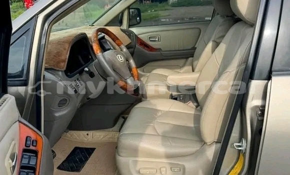 Acheter Occasion Voiture Lexus RX 330 Autre à Cheom Ksan, Preah Vihear Province Acheter Occasion Voiture Lexus RX 330 Autre à Cheom Ksan, Preah Vihear Province