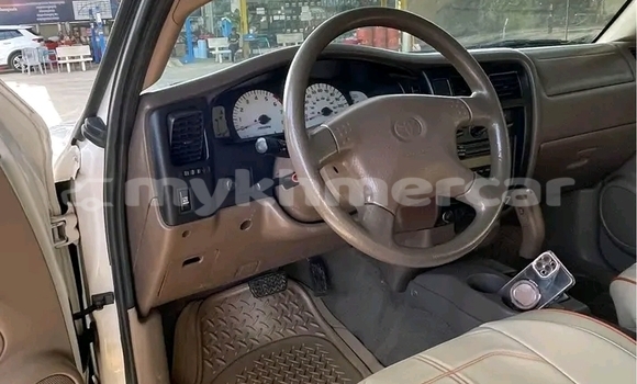 Acheter Occasion Voiture Toyota Tacoma Blanc à Kampot, Kampot Province Acheter Occasion Voiture Toyota Tacoma Blanc à Kampot, Kampot Province