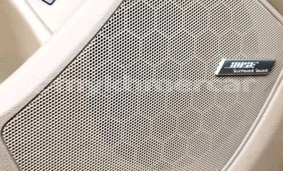 Acheter Occasion Voiture Audi Q7 Blanc à Cheom Ksan, Preah Vihear Province Acheter Occasion Voiture Audi Q7 Blanc à Cheom Ksan, Preah Vihear Province