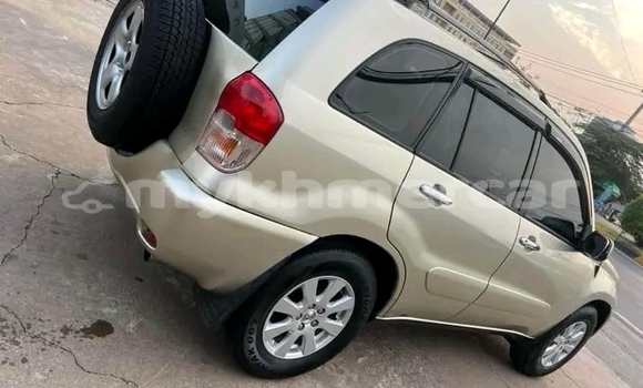 Acheter Occasion Voiture Toyota RAV4 Autre à Cheom Ksan, Preah Vihear Province Acheter Occasion Voiture Toyota RAV4 Autre à Cheom Ksan, Preah Vihear Province