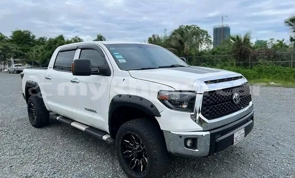 Acheter Occasion Voiture Toyota Tundra Blanc à Kratié, Kratie Province Acheter Occasion Voiture Toyota Tundra Blanc à Kratié, Kratie Province