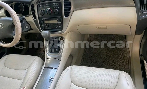 Buy Used Toyota Highlander Other Car in Cheom Ksan in Preah Vihear Province Buy Used Toyota Highlander Other Car in Cheom Ksan in Preah Vihear Province