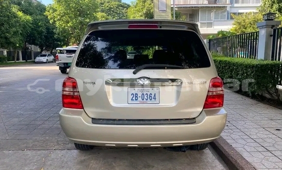 Buy Used Toyota Highlander Other Car in Cheom Ksan in Preah Vihear Province Buy Used Toyota Highlander Other Car in Cheom Ksan in Preah Vihear Province
