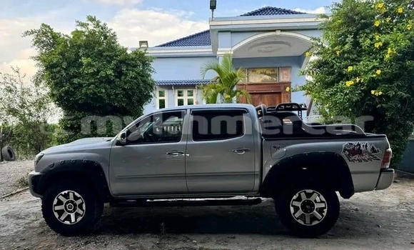 Buy Used Toyota Tacoma Other Car in Cheom Ksan in Preah Vihear Province Buy Used Toyota Tacoma Other Car in Cheom Ksan in Preah Vihear Province