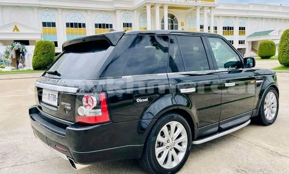 Buy Used Range Rover Range Rover Black Car in Cheom Ksan in Preah Vihear Province Buy Used Range Rover Range Rover Black Car in Cheom Ksan in Preah Vihear Province