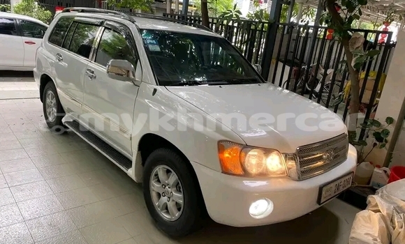 Buy Used Toyota Highlander Other Car in Cheom Ksan in Preah Vihear Province Buy Used Toyota Highlander Other Car in Cheom Ksan in Preah Vihear Province