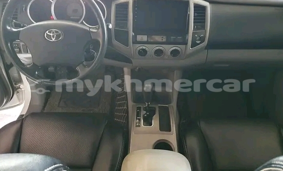 ទិញ បានប្រើ Toyota Aqua White ឡាន} ក្នុង Senmonorom ក្នុង Mondulkiri Province ទិញ បានប្រើ Toyota Aqua White ឡាន} ក្នុង Senmonorom ក្នុង Mondulkiri Province