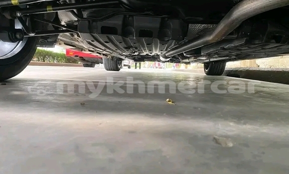 Acheter Occasion Voiture Toyota Camry Blanc à Cheom Ksan, Preah Vihear Province Acheter Occasion Voiture Toyota Camry Blanc à Cheom Ksan, Preah Vihear Province