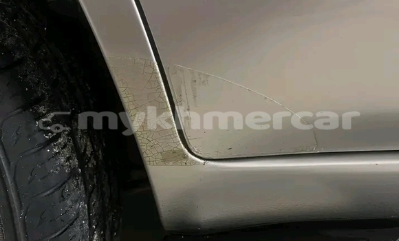 Acheter Occasion Voiture Toyota Highlander Autre à Cheom Ksan, Preah Vihear Province Acheter Occasion Voiture Toyota Highlander Autre à Cheom Ksan, Preah Vihear Province