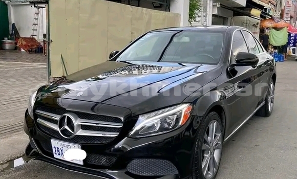 Acheter Occasion Voiture Mercedes-Benz 270D Noir à Cheom Ksan, Preah Vihear Province Acheter Occasion Voiture Mercedes-Benz 270D Noir à Cheom Ksan, Preah Vihear Province