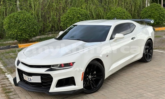 Buy Used Chevrolet Camaro White Car in Phnom Penh in Phnom Penh Buy Used Chevrolet Camaro White Car in Phnom Penh in Phnom Penh