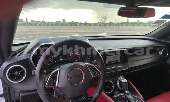 Buy Used Chevrolet Camaro White Car in Phnom Penh in Phnom Penh Buy Used Chevrolet Camaro White Car in Phnom Penh in Phnom Penh