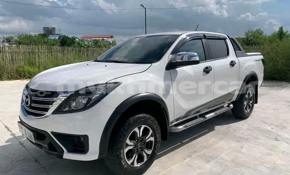 ទិញ បានប្រើ Mazda BT-50 White ឡាន} ក្នុង Khŭm Sráng ក្នុង Kampong Speu Province ទិញ បានប្រើ Mazda BT-50 White ឡាន} ក្នុង Khŭm Sráng ក្នុង Kampong Speu Province