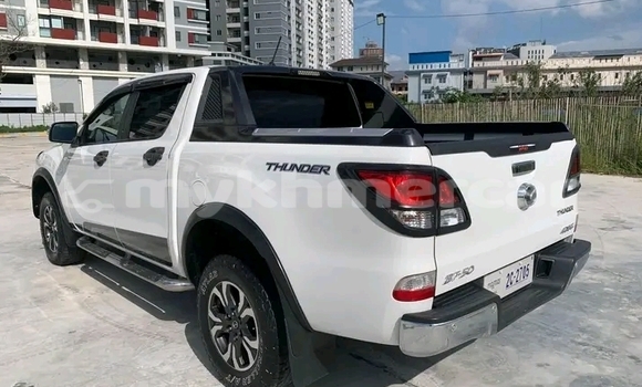 ទិញ បានប្រើ Mazda BT-50 White ឡាន} ក្នុង Khŭm Sráng ក្នុង Kampong Speu Province ទិញ បានប្រើ Mazda BT-50 White ឡាន} ក្នុង Khŭm Sráng ក្នុង Kampong Speu Province