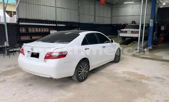 ទិញ បានប្រើ Toyota Camry White ឡាន} ក្នុង Chbar Mon ក្នុង Kampong Speu Province ទិញ បានប្រើ Toyota Camry White ឡាន} ក្នុង Chbar Mon ក្នុង Kampong Speu Province