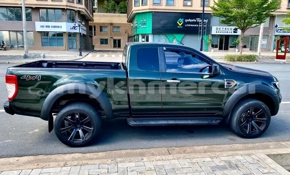 ទិញ បានប្រើ Range Rover Evoque Other ឡាន} ក្នុង Cheom Ksan ក្នុង Preah Vihear Province ទិញ បានប្រើ Range Rover Evoque Other ឡាន} ក្នុង Cheom Ksan ក្នុង Preah Vihear Province