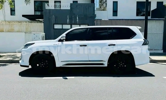 ទិញ បានប្រើ Lexus IS 300 White ឡាន} ក្នុង Cheom Ksan ក្នុង Preah Vihear Province ទិញ បានប្រើ Lexus IS 300 White ឡាន} ក្នុង Cheom Ksan ក្នុង Preah Vihear Province