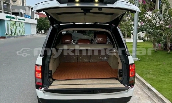 Buy Used Toyota Land Cruiser Black Car in DΔm ThnΔm in Kampot Province Buy Used Toyota Land Cruiser Black Car in DΔm ThnΔm in Kampot Province