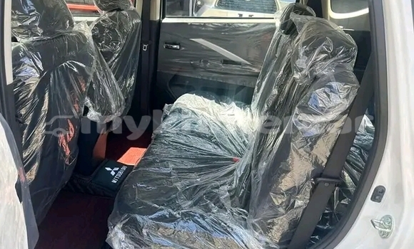 ទិញ បានប្រើ Mitsubishi Xpander White ឡាន} ក្នុង Dăm Thnăm ក្នុង Kampot Province ទិញ បានប្រើ Mitsubishi Xpander White ឡាន} ក្នុង Dăm Thnăm ក្នុង Kampot Province