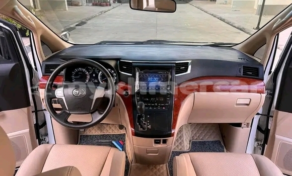 ទិញ បានប្រើ Toyota Alphard White ឡាន} ក្នុង Cheom Ksan ក្នុង Preah Vihear Province ទិញ បានប្រើ Toyota Alphard White ឡាន} ក្នុង Cheom Ksan ក្នុង Preah Vihear Province