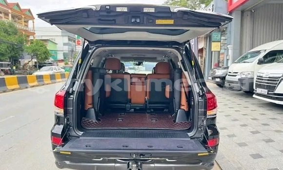 ទិញ បានប្រើ Lexus LX 450 Black ឡាន} ក្នុង Cheom Ksan ក្នុង Preah Vihear Province ទិញ បានប្រើ Lexus LX 450 Black ឡាន} ក្នុង Cheom Ksan ក្នុង Preah Vihear Province