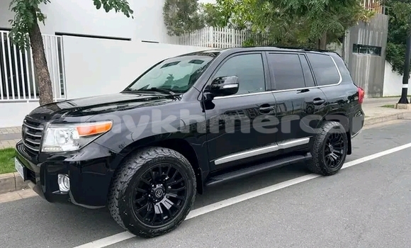 ទិញ បានប្រើ Toyota Land Cruiser Black ឡាន} ក្នុង Cheom Ksan ក្នុង Preah Vihear Province ទិញ បានប្រើ Toyota Land Cruiser Black ឡាន} ក្នុង Cheom Ksan ក្នុង Preah Vihear Province