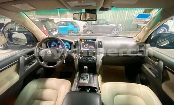 ទិញ បានប្រើ Toyota Land Cruiser Black ឡាន} ក្នុង Cheom Ksan ក្នុង Preah Vihear Province ទិញ បានប្រើ Toyota Land Cruiser Black ឡាន} ក្នុង Cheom Ksan ក្នុង Preah Vihear Province