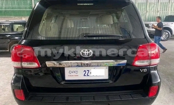 ទិញ បានប្រើ Toyota Land Cruiser Black ឡាន} ក្នុង Cheom Ksan ក្នុង Preah Vihear Province ទិញ បានប្រើ Toyota Land Cruiser Black ឡាន} ក្នុង Cheom Ksan ក្នុង Preah Vihear Province