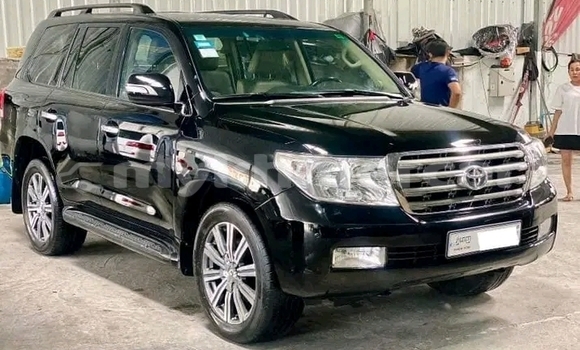 ទិញ បានប្រើ Toyota Land Cruiser Black ឡាន} ក្នុង Cheom Ksan ក្នុង Preah Vihear Province ទិញ បានប្រើ Toyota Land Cruiser Black ឡាន} ក្នុង Cheom Ksan ក្នុង Preah Vihear Province