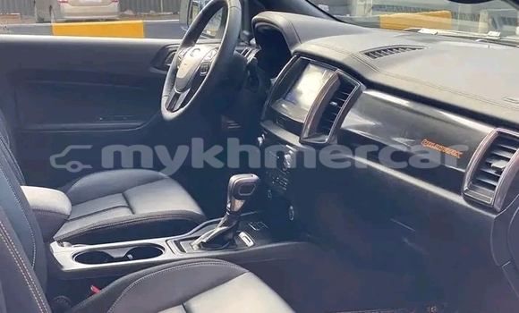 ទិញ បានប្រើ Range Rover Range Rover Red ឡាន} ក្នុង Cheom Ksan ក្នុង Preah Vihear Province ទិញ បានប្រើ Range Rover Range Rover Red ឡាន} ក្នុង Cheom Ksan ក្នុង Preah Vihear Province