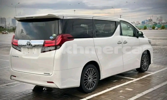 ទិញ បានប្រើ Toyota Alphard White ឡាន} ក្នុង Cheom Ksan ក្នុង Preah Vihear Province ទិញ បានប្រើ Toyota Alphard White ឡាន} ក្នុង Cheom Ksan ក្នុង Preah Vihear Province