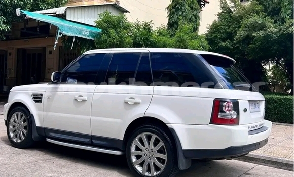 ទិញ បានប្រើ Range Rover Range Rover White ឡាន} ក្នុង Import - Dubai ក្នុង Kampot Province ទិញ បានប្រើ Range Rover Range Rover White ឡាន} ក្នុង Import - Dubai ក្នុង Kampot Province