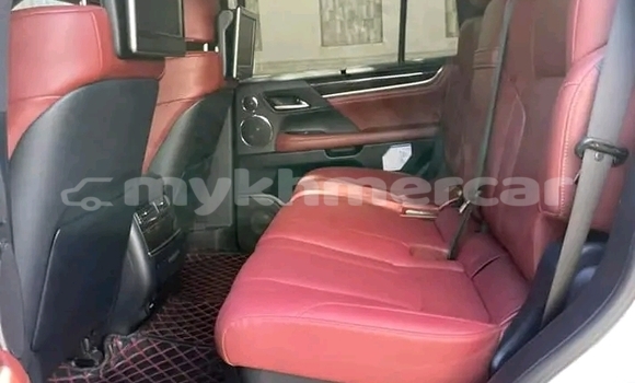 ទិញ បានប្រើ Lexus LX 570 White ឡាន} ក្នុង Cheom Ksan ក្នុង Preah Vihear Province ទិញ បានប្រើ Lexus LX 570 White ឡាន} ក្នុង Cheom Ksan ក្នុង Preah Vihear Province