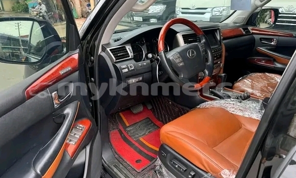 ទិញ បានប្រើ Lexus LX 570 Black ឡាន} ក្នុង Cheom Ksan ក្នុង Preah Vihear Province ទិញ បានប្រើ Lexus LX 570 Black ឡាន} ក្នុង Cheom Ksan ក្នុង Preah Vihear Province