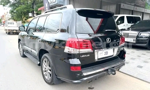ទិញ បានប្រើ Lexus LX 570 Black ឡាន} ក្នុង Cheom Ksan ក្នុង Preah Vihear Province ទិញ បានប្រើ Lexus LX 570 Black ឡាន} ក្នុង Cheom Ksan ក្នុង Preah Vihear Province