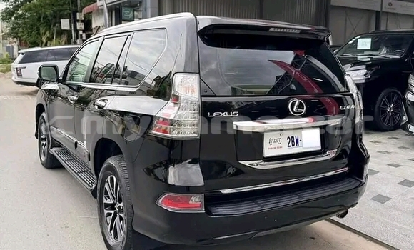 Buy Used Lexus LX 570 Black Car in Cheom Ksan in Preah Vihear Province Buy Used Lexus LX 570 Black Car in Cheom Ksan in Preah Vihear Province
