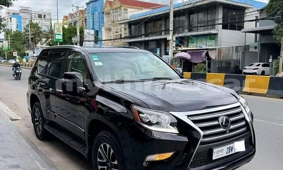 Buy Used Lexus LX 570 Black Car in Cheom Ksan in Preah Vihear Province Buy Used Lexus LX 570 Black Car in Cheom Ksan in Preah Vihear Province