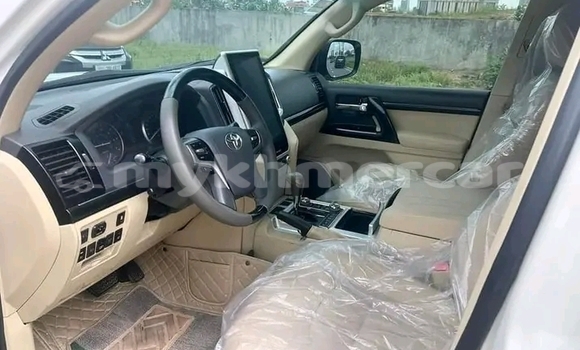 ទិញ បានប្រើ Toyota Land Cruiser White ឡាន} ក្នុង Dăm Thnăm ក្នុង Kampot Province ទិញ បានប្រើ Toyota Land Cruiser White ឡាន} ក្នុង Dăm Thnăm ក្នុង Kampot Province