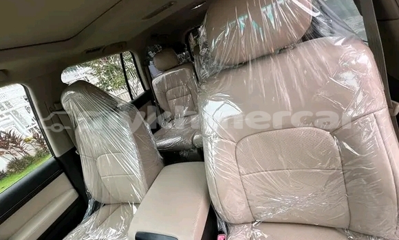 ទិញ បានប្រើ Toyota Land Cruiser White ឡាន} ក្នុង Cheom Ksan ក្នុង Preah Vihear Province ទិញ បានប្រើ Toyota Land Cruiser White ឡាន} ក្នុង Cheom Ksan ក្នុង Preah Vihear Province