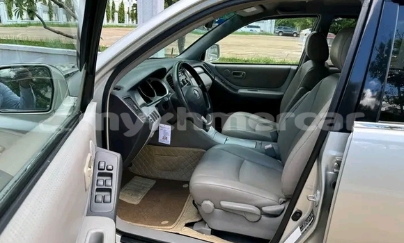 ទិញ បានប្រើ Toyota Highlander Other ឡាន} ក្នុង Chbar Mon ក្នុង Kampong Speu Province ទិញ បានប្រើ Toyota Highlander Other ឡាន} ក្នុង Chbar Mon ក្នុង Kampong Speu Province