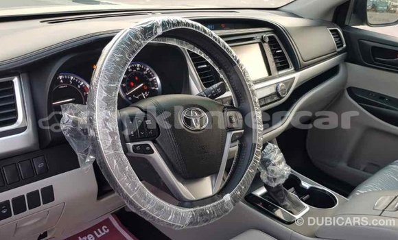 ទិញ នាំចូល Toyota Highlander Other ឡាន} ក្នុង Import - Dubai ក្នុង Kampot Province ទិញ នាំចូល Toyota Highlander Other ឡាន} ក្នុង Import - Dubai ក្នុង Kampot Province