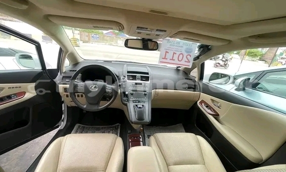 ទិញ បានប្រើ Lexus HS White ឡាន} ក្នុង Dăm Thnăm ក្នុង Kampot Province ទិញ បានប្រើ Lexus HS White ឡាន} ក្នុង Dăm Thnăm ក្នុង Kampot Province
