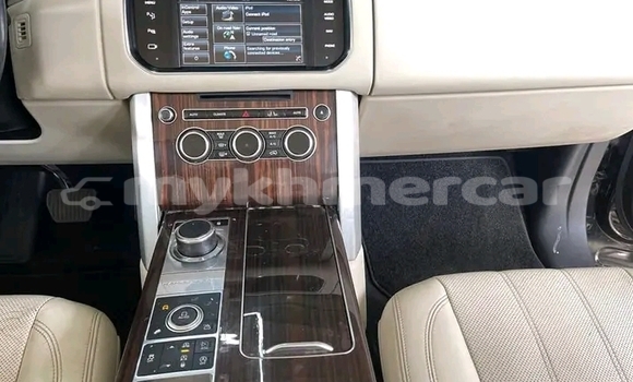 Acheter Occasion Voiture Range Rover Evoque Noir à Cheom Ksan, Preah Vihear Province Acheter Occasion Voiture Range Rover Evoque Noir à Cheom Ksan, Preah Vihear Province