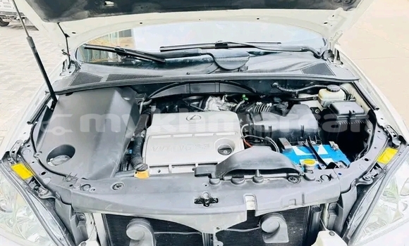 Acheter Occasion Voiture Lexus RX Blanc à Chbar Mon, Kampong Speu Province Acheter Occasion Voiture Lexus RX Blanc à Chbar Mon, Kampong Speu Province