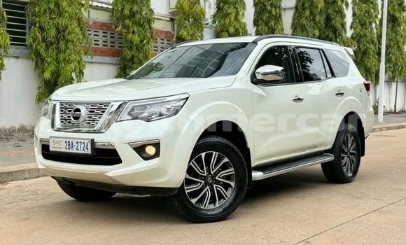 Acheter Occasion Voiture Nissan Terrano Blanc à Cheom Ksan, Preah Vihear Province Acheter Occasion Voiture Nissan Terrano Blanc à Cheom Ksan, Preah Vihear Province